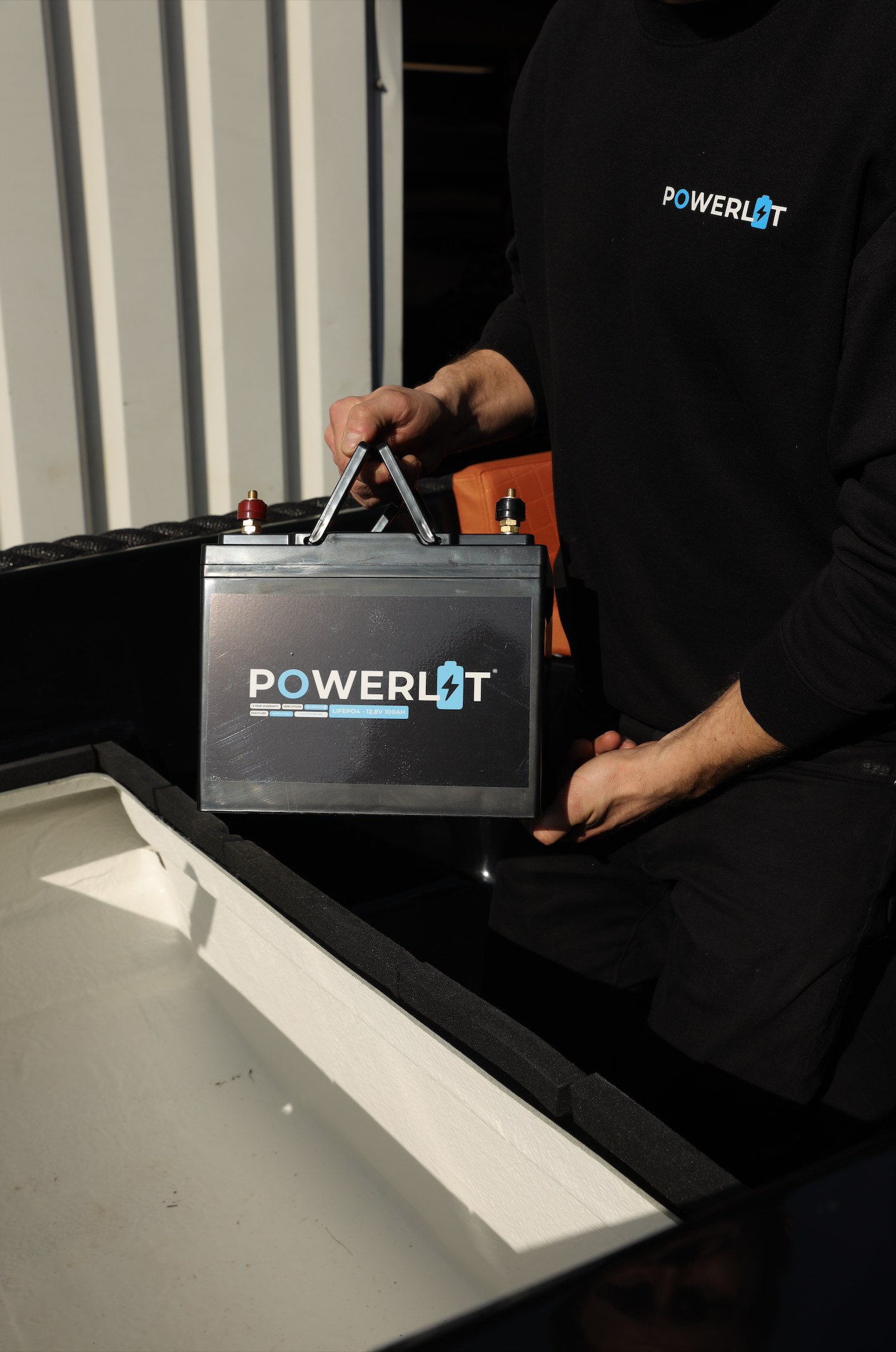 PWL12100B – 12,8V 100Ah LiFePO4 accu